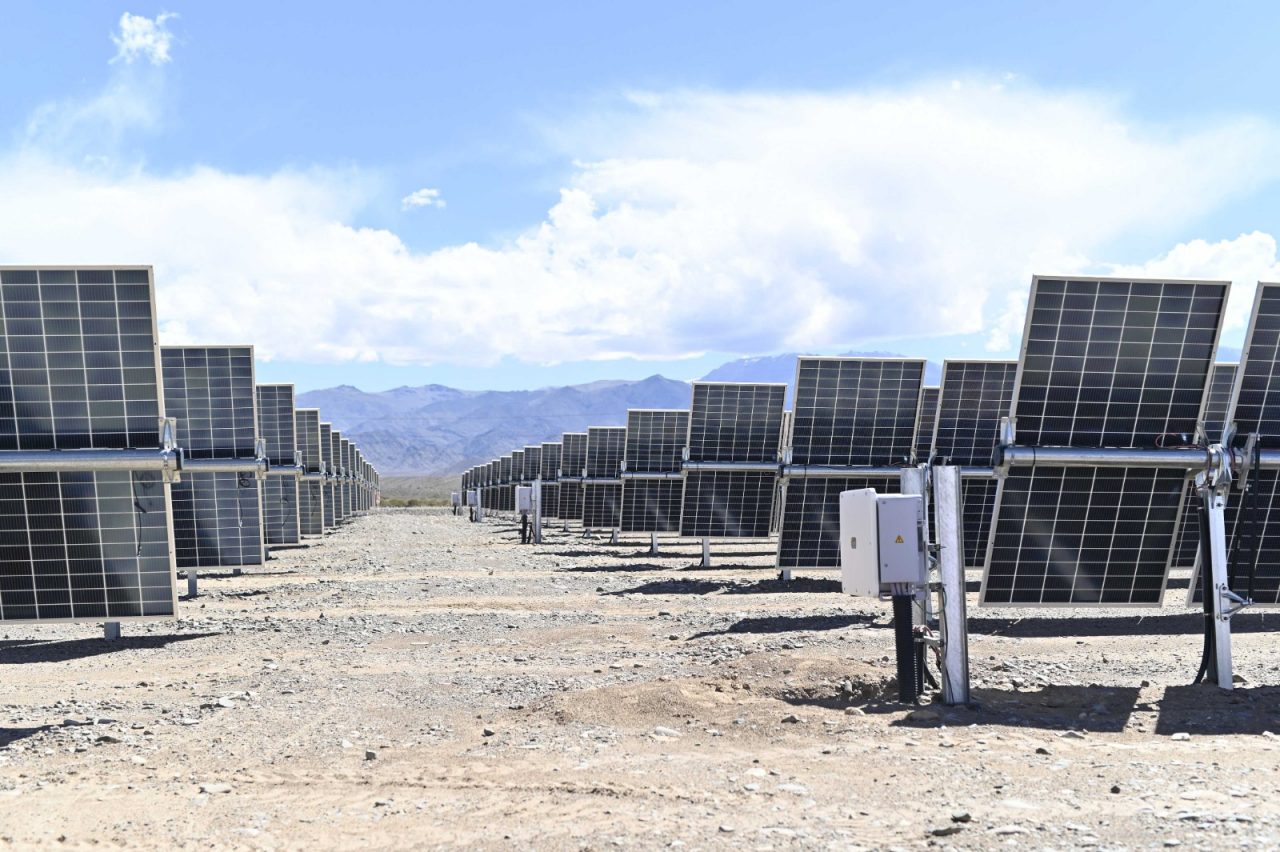 YPF inaugur&oacute; un parque solar de 100 MW en San Juan y busca triplicar su capaci